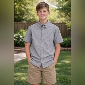 The North Face Boy’s/Junior’s Gray Button Down Collared Shirt